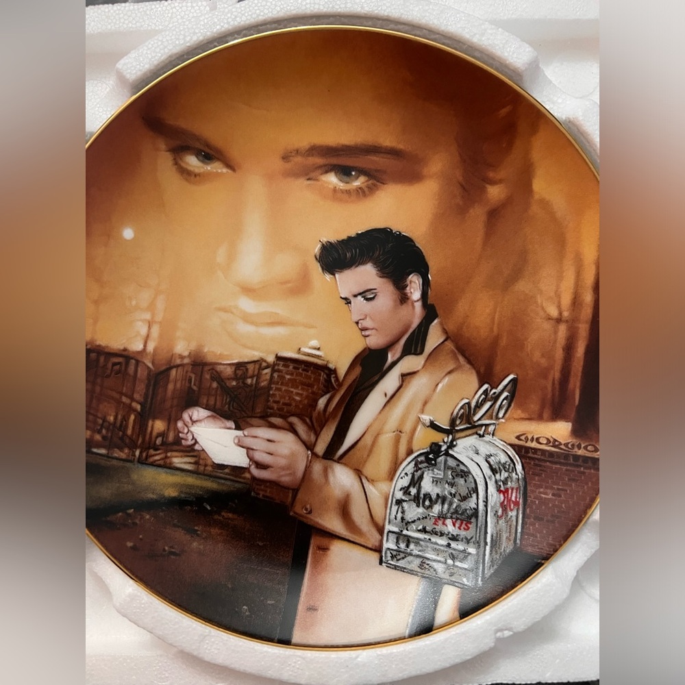 Elvis: Delphi 1992 Elvis Presley Hit Parade "Return to Sender" Plate